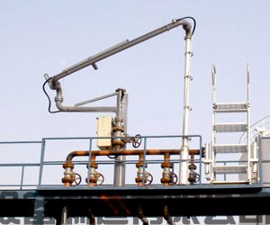 遼寧撫順客戶定制采購的AL1403型汽車頂部裝卸臂已發(fā)往使用現(xiàn)場(圖1) 遼寧撫順客戶定制采購的AL1403型汽車頂部裝卸臂已發(fā)往使用現(xiàn)場(1)